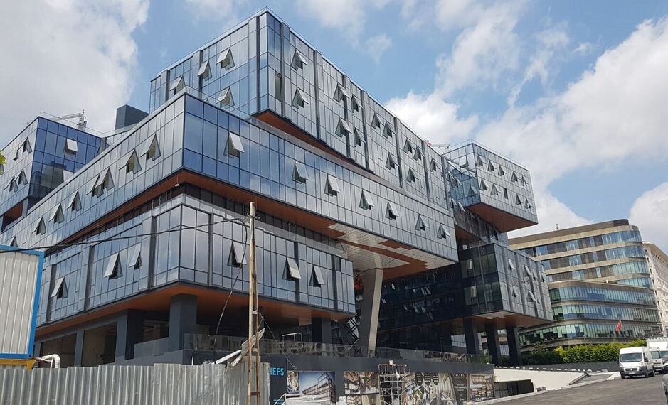 ConceptSystem 68 Prozori и CW 50-SC Fasade - Office building Volume Kurtköy налази се у Istanbul, Turkey