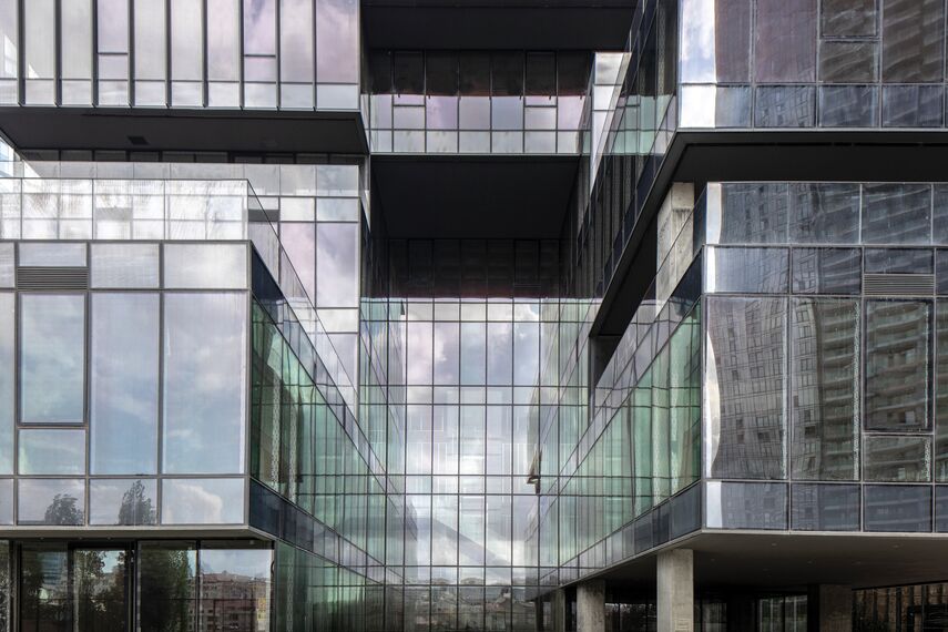 ConceptWall 60 Fasade, HiFinity Klizni sistemi и ConceptSystem 68 Vrata - Апартмански комплекс Now Bomonti налази се у Istanbul, Turkey