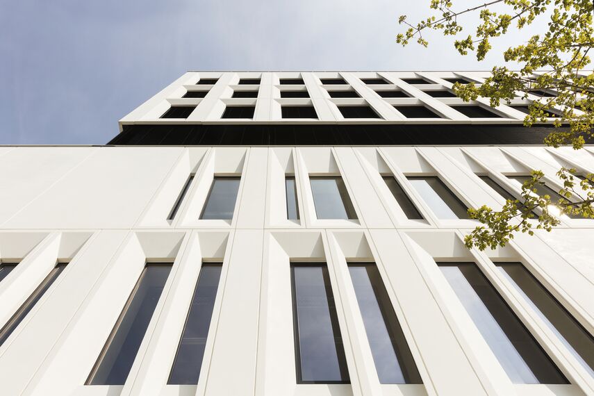 ConceptWall 50 Fasade и ConceptSystem 77 Prozori - College/University KULAB налази се у Brugge, Belgium