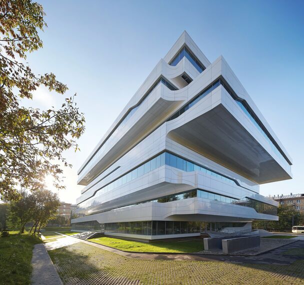 ConceptFolding 77 Klizni sistemi, ConceptSystem 77 Prozori и CW 50-SC Fasade - Office building Dominion Tower налази се у Moscow, Russia