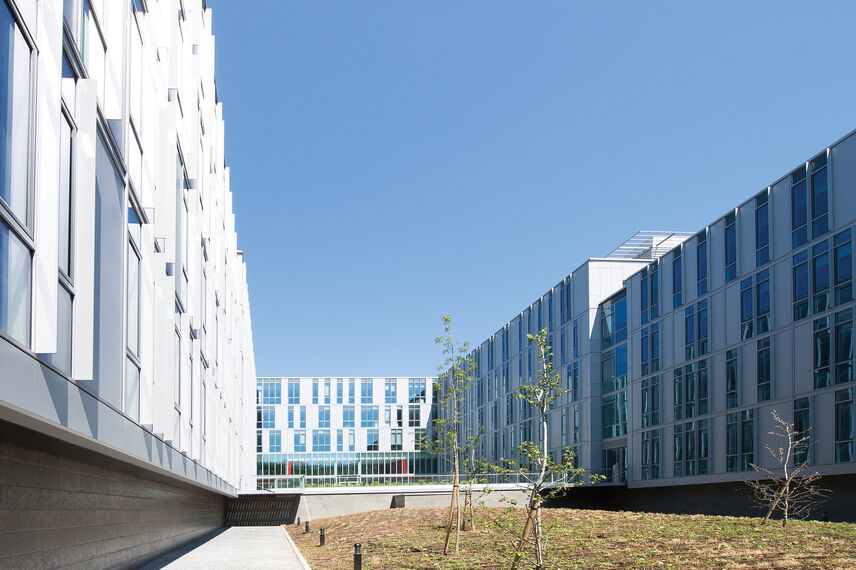 ConceptWall 86 Fasade и ConceptWall 50 Fasade - Office building Ilot 6 налази се у Lyon, France