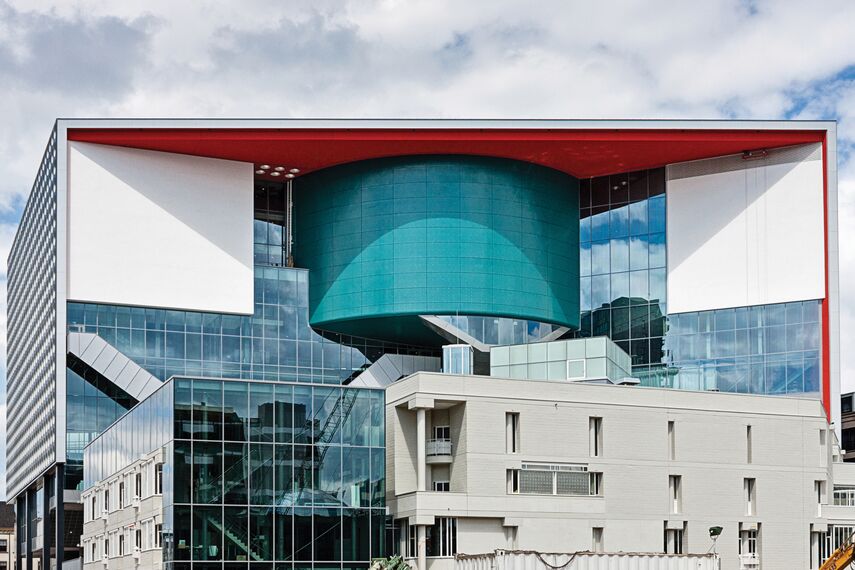 ConceptSystem 77 Prozori, ConceptWall 60 Fasade, ConceptSystem 77 Vrata и CW 60-DRL Fasade - Recreation/Entertainment centre Tivolivredenburg налази се у Utrecht, The Netherlands