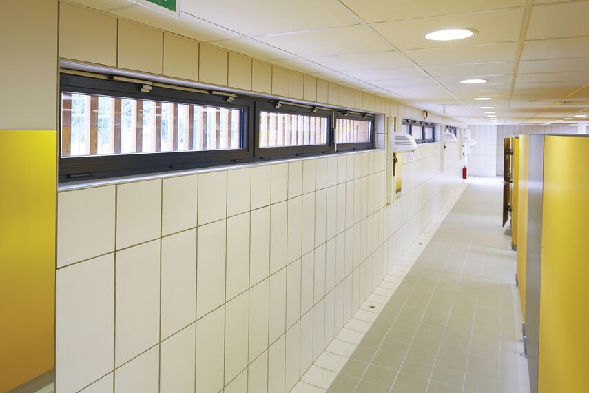 CS 86-HI (c) Отказани системи и ConceptFolding 77 Klizni sistemi - Swimming pool Swimming Pool налази се уFrance