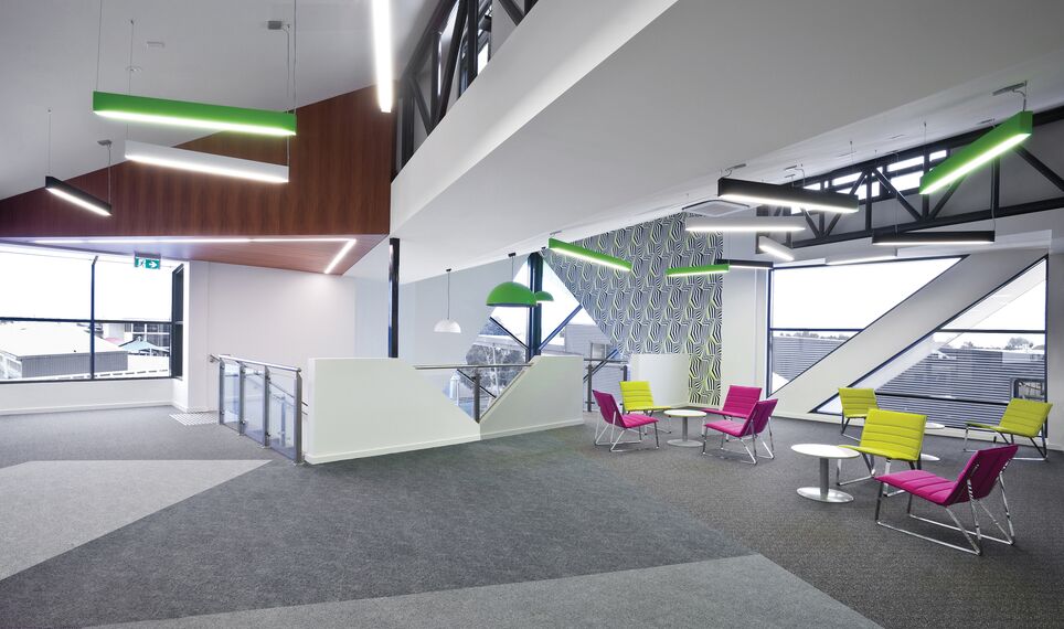 CW 50-HI Fasade - College/University Thomas Carr College Year 7 and 8 Centre налази се у Melbourne, Australia