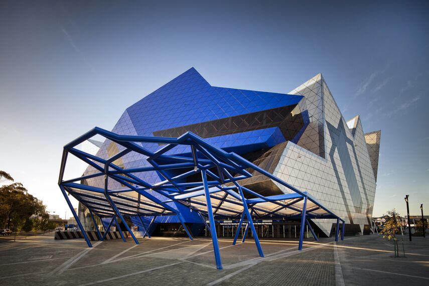 CW 50-SC Fasade - Entertainment Perth Arena налази се у Perth, Australia