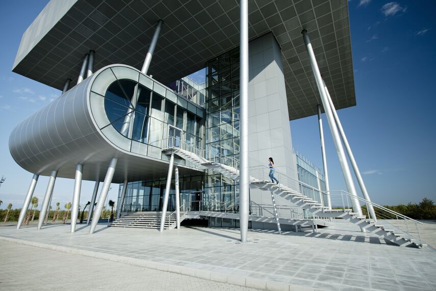 ConceptSystem 77 Vrata, ConceptSystem 77 Prozori и CW 50-SC Fasade - Lazika Municipalty налази се у Lazika, Georgia