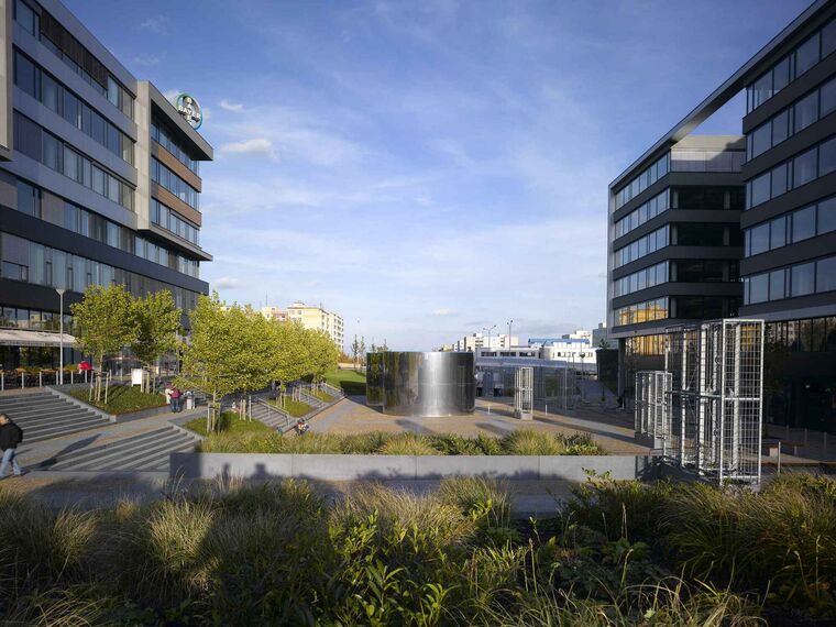 CS 86-HI (c) Отказани системи и ConceptWall 50 Fasade - Západní město - City West - Office Building налази се у Prague, Czech Republic