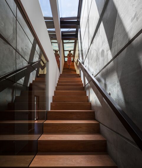 ConceptWall 50 Fasade, CP 50 Klizni sistemi и ConceptRoof 120 Staklene bašte - House Bio-inspired Private House налази се у Lisbon, Portugal