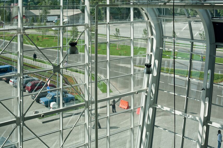 ConceptWall 50 Fasade - International airport Lviv Danylo Halytskyi налази се у Lviv, Ukraine