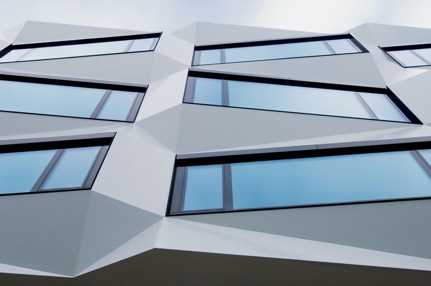 College/University University of Lucerne налази се у Lucerne, Switzerland