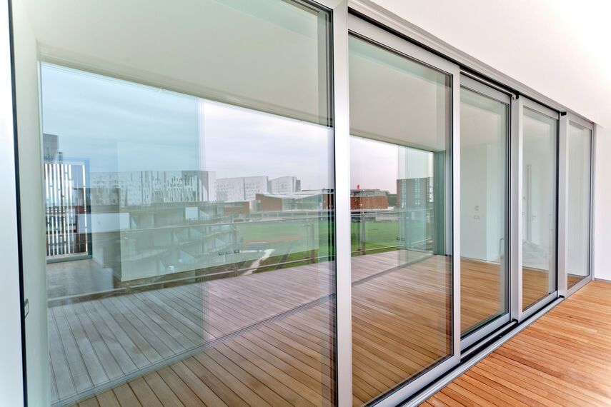 ConceptSystem 77 Vrata - Office building Milanofiori 2000 налази се у Milan, Italy