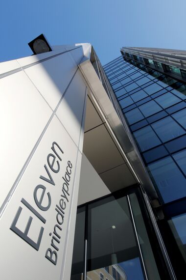 ConceptWall 50 Fasade, Vision 50 Vrata, ConceptSystem 68 Prozori, ConceptWall 60 Fasade и ConceptSystem 68 Vrata - Office building Eleven Brindleyplace налази се у Birmingham, United Kingdom