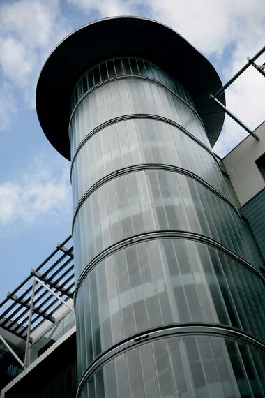 ConceptWall 50 Fasade - Апартмански комплекс Sainsbury's Maidenhead налази се у Maidenhead, United Kingdom