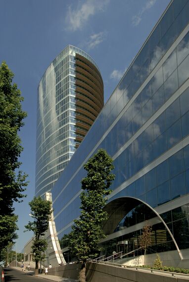 ConceptWall 86 Fasade и ConceptWall 50 Fasade - Апартмански комплекс Levent Kanyon налази се у Istanbul, Turkey