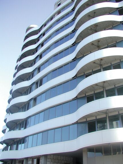 ConceptSystem 77 Vrata и ConceptSystem 77 Prozori - Апартмански комплекс White Sails налази се у Odessa, Ukraine