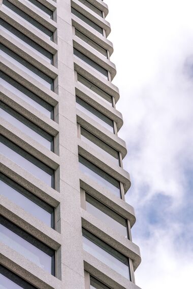 ConceptWall 60 Fasade и MasterLine 8 Prozori - Antwerp Tower налази се у Antwerp, Belgium