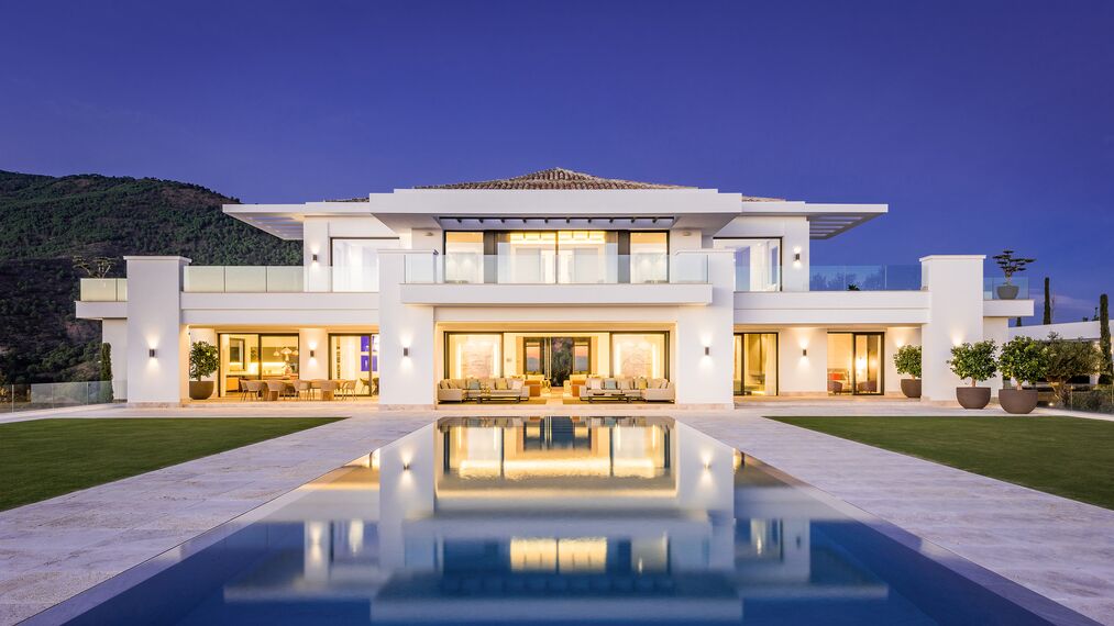 HiFinity Klizni sistemi, ConceptSystem 77 Prozori и EcoSystem 50 Prozori - Heaven 11 налази се у Marbella, Spain