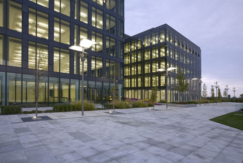 ConceptWall 86 Fasade - Sofia Airport Centre налази се у Sofia, Bulgaria