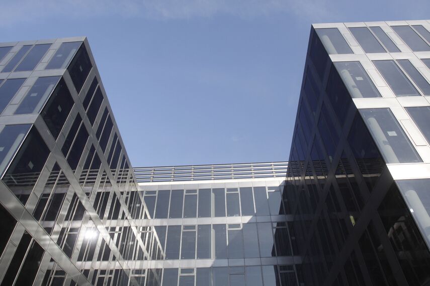 ConceptWall 86 Fasade - Sofia Airport Centre налази се у Sofia, Bulgaria