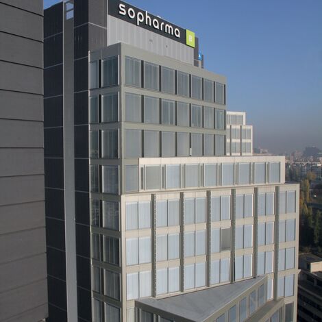 CS 86-HI (c) Отказани системи, CW 86 Standard Fasade и CW 86-EF Fasade - Business center Sopharma Litex Business Towers налази се у Sofia, Bulgaria