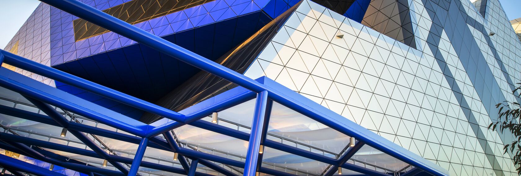 CW 50-SC Fasade - Entertainment Perth Arena налази се у Perth, Australia