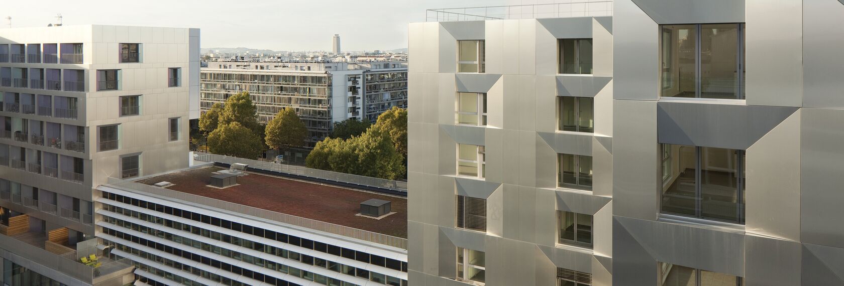 XS 68 Prozori и ConceptFolding 77 Klizni sistemi - Апартмански комплекс Macdonald warehouse - Lot N5 and S6 налази се у Paris, France
