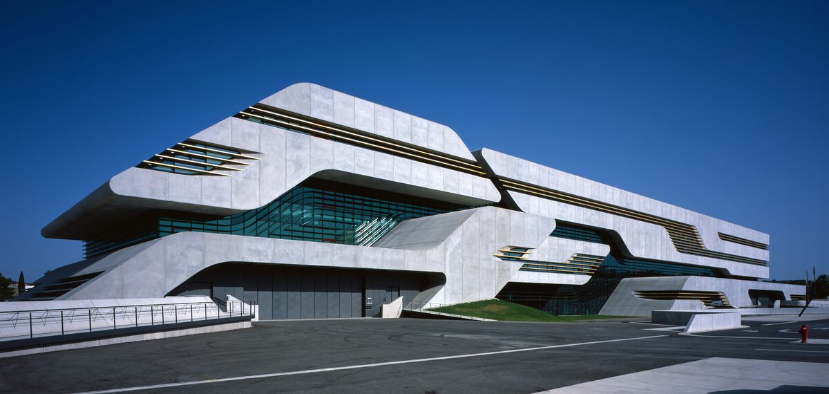 ConceptWall 50 Fasade - Office building Pierres Vives налази се у Montpellier, France