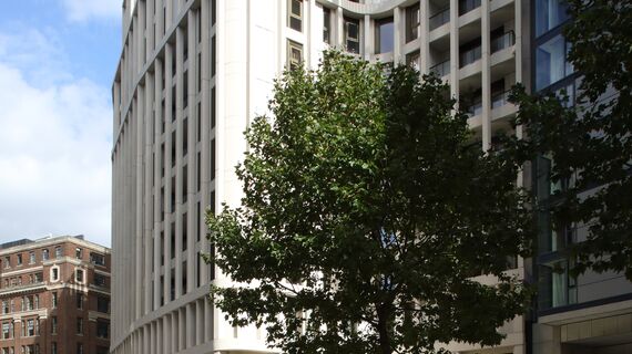 ConceptWall 50 Fasade и ConceptSystem 77 Prozori - Cleland House налази се у London, United Kingdom