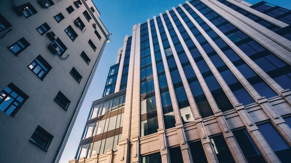 ConceptSystem 77 Prozori и CW 50-SL Fasade - Oruzheyniy налази се у Moscow, Russia